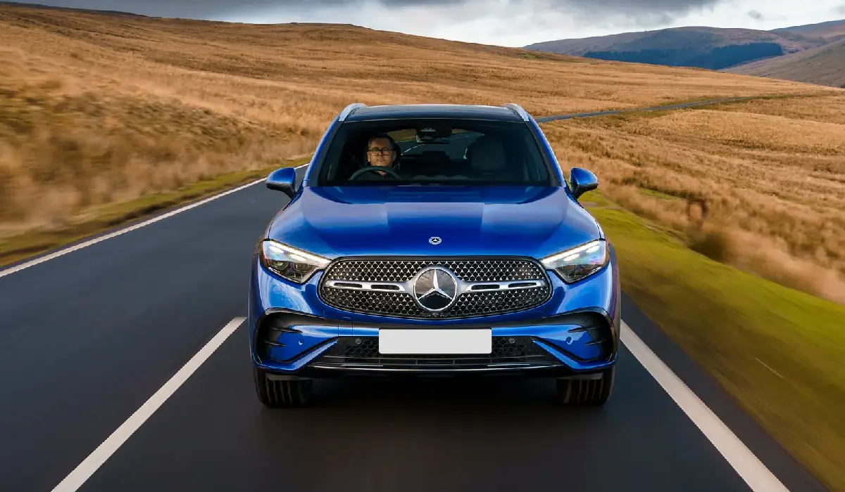 Mercedes-Benz - AMG GLC 43 4MATIC - Best Car Rentals - Best Preowned Car - Exclusive Concierge Club.webp